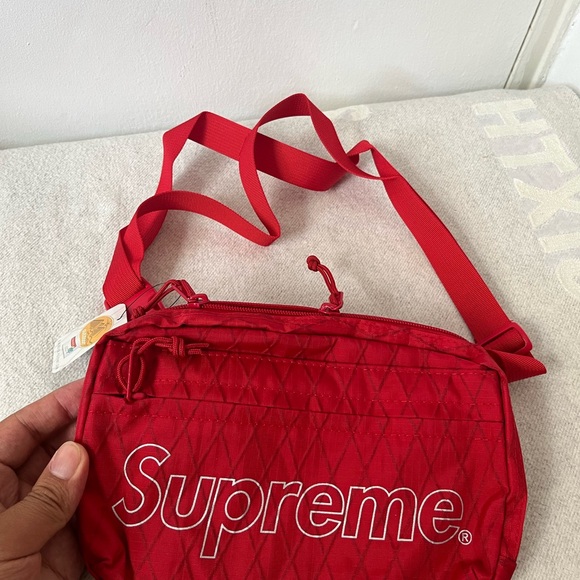 supreme fw18 bag - Picture 1 of 8